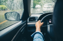 Vožnja po kiši – kako sigurno voziti po kiši