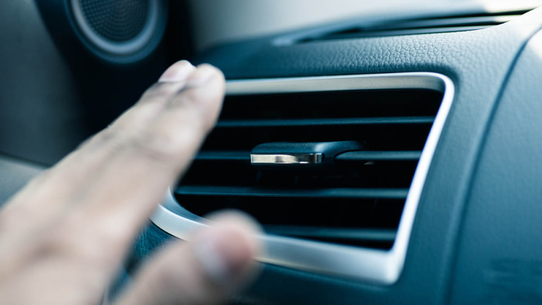 čišćenje klima uređaja u automobilu
