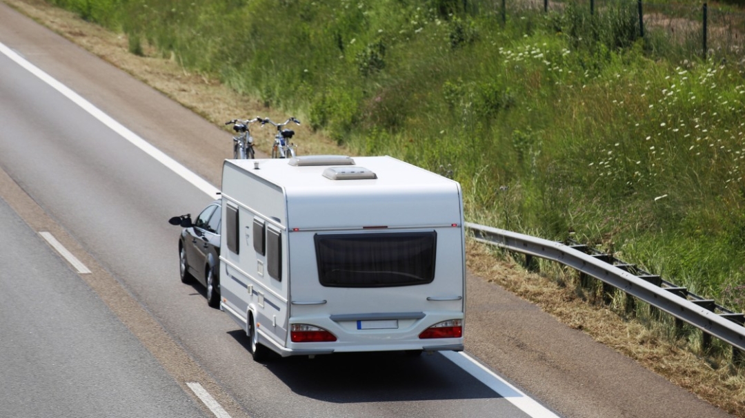najbolji automobili za vucu prikolice - naslovna